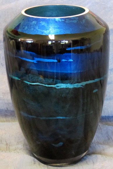 Image of art work “Teardrop Shaped Vase (Blue)”